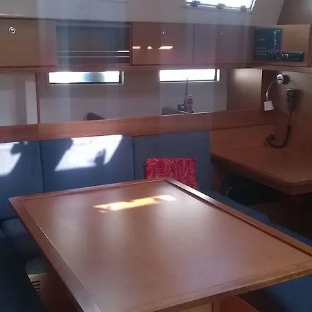 船上ホテル Barco Tomeu Marina Del Sur Galletas